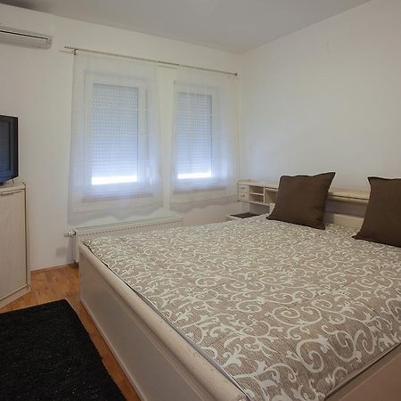Guesthouse Rota Мостар Екстер'єр фото